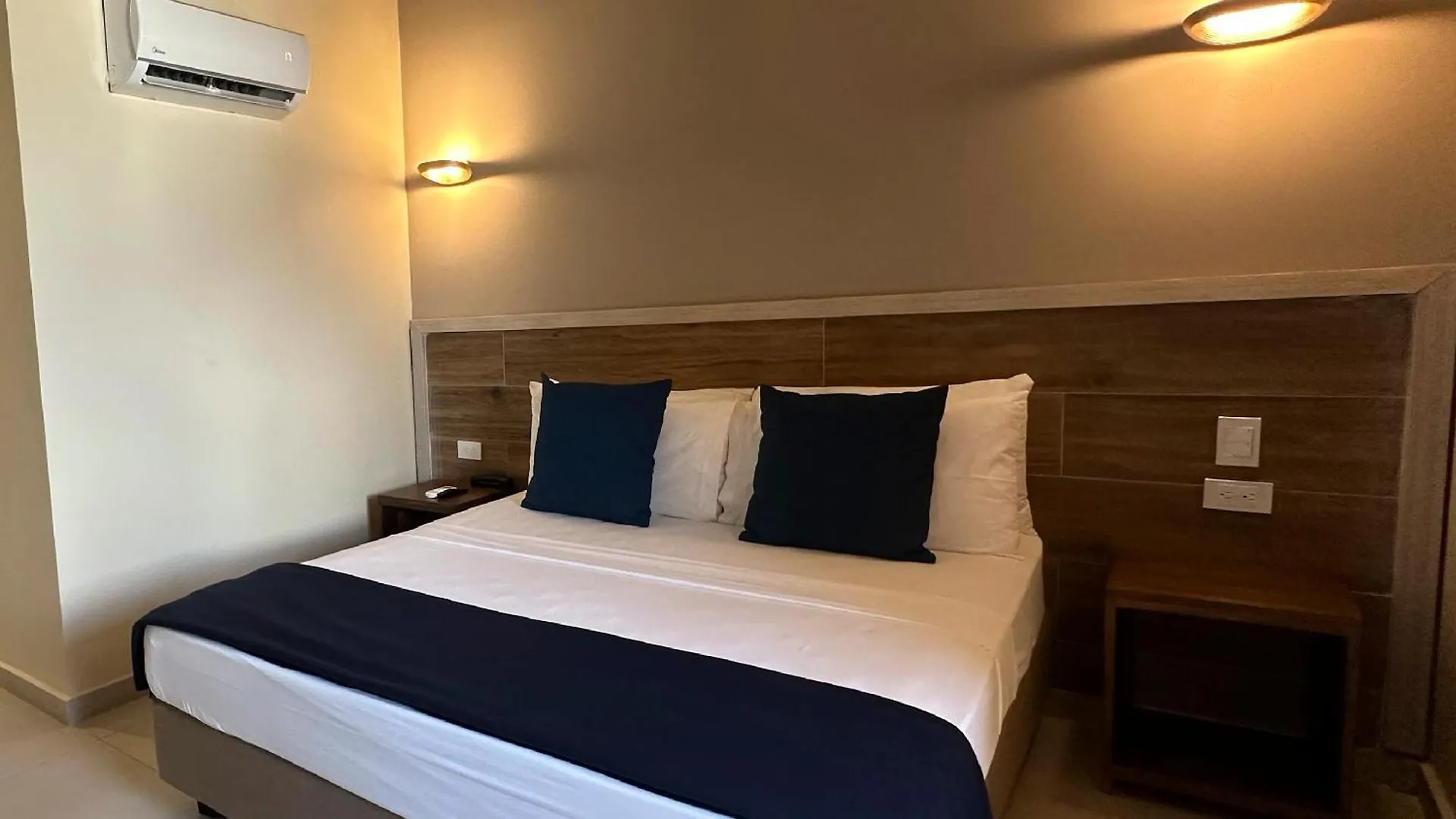 On Vacation Caribbean Hotel San Andres   San Andres (San Andres and Providencia Islands)