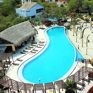 Apartamento En Samaria Club De Playa Privada Salida Directa Al Mar En Pozos Colorados Cerca A Zazue, Estelar, Playa Horizonte, Cabo Tortuga